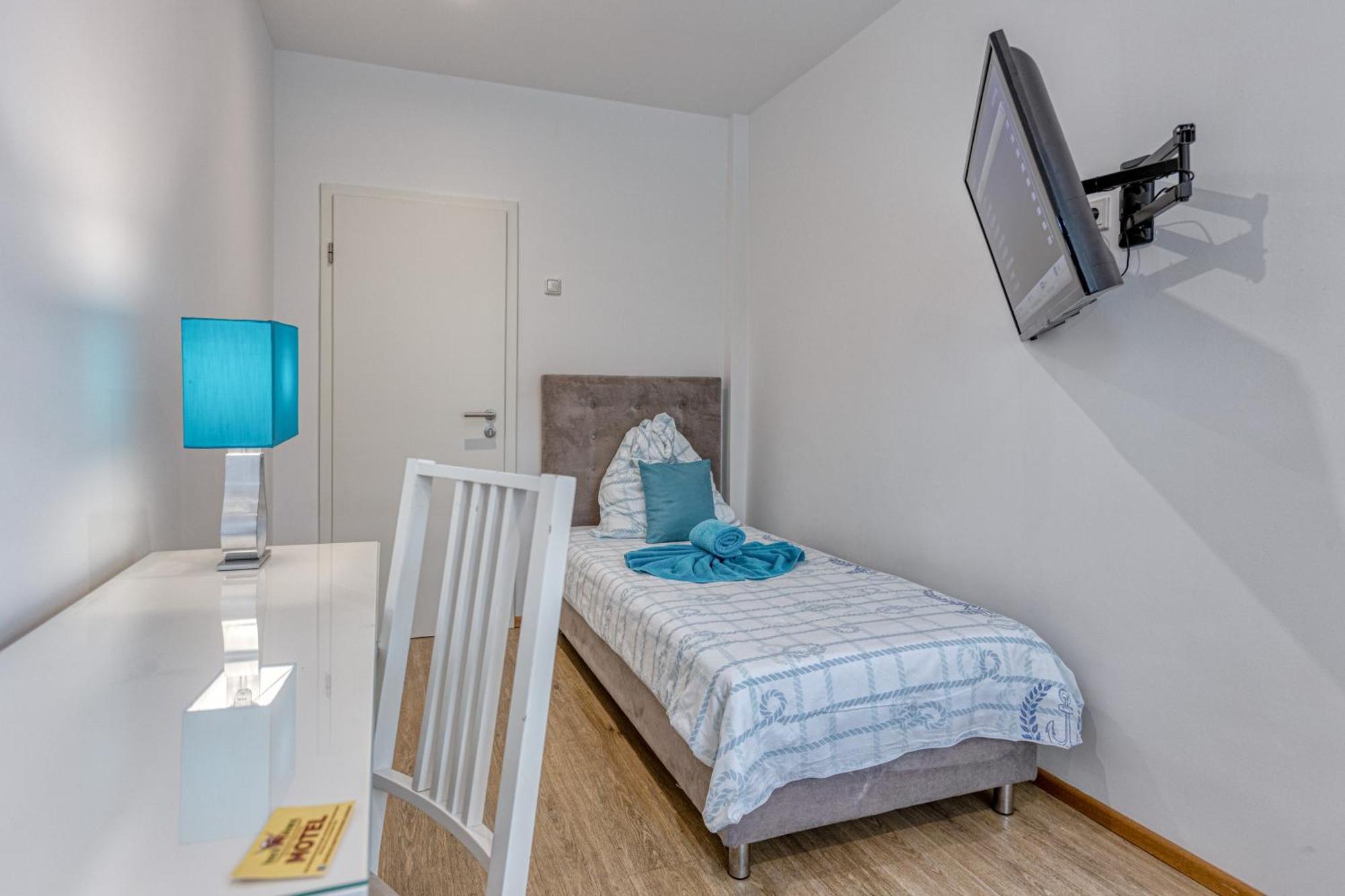 Touch Down Motel Lohmar Zewnętrze zdjęcie